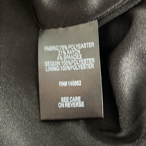 TORRID Rose Gold Sequins Stretchy Mini Skirt Size 2X Like New - Picture 5 of 15